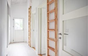 Three-Bedroom Holiday Home In Juelsminde