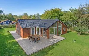 Lovely Home In Skælskør With Kitchen - Rude