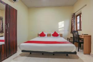Hotel O Om Sakthi Hotel