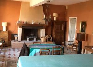 Maisons de vacances Grande Gte Du Chteau Des Moriers Fleurie : photos des chambres