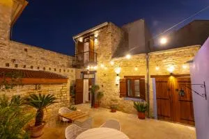 Kozakos Luxury House - Vavatsinya