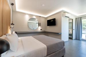 Superior Double Room room in Golden Sun Hotel