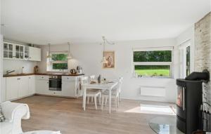 2 Bedroom Beautiful Home In Vejby