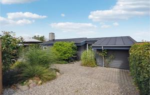 2 Bedroom Cozy Home In Nyborg