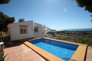 Bellevue - sea view holiday home with private pool in Benissa