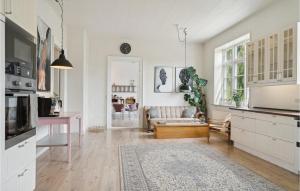 3 Bedroom Pet Friendly Home In Søby Ærø