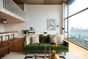 The Wenlock Arms - Inviting 1BDR Flat with Study Room and Balcony