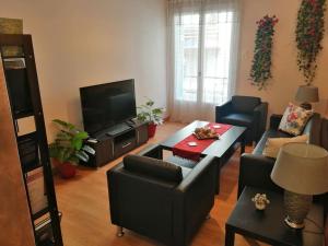 Acropolis Luxe Apartment