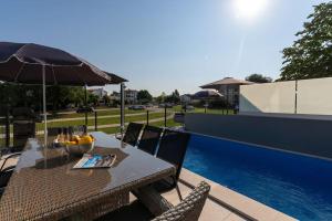 Casa Levant by Briskva