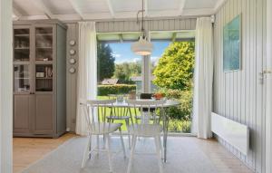 Two-Bedroom Holiday Home In Tisvildeleje