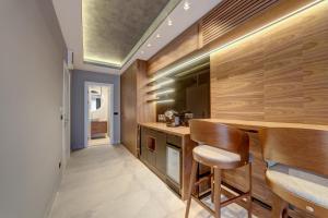 Black Pearl Luxury Suites