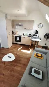 Joli petit studio neuf idéalement situé Walibi 7 min - Buvin