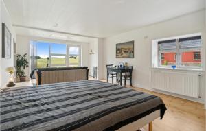 1 Bedroom Amazing Apartment In Rønne