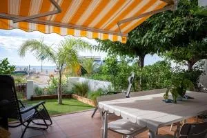 AT153 First line of the beach - Creixell