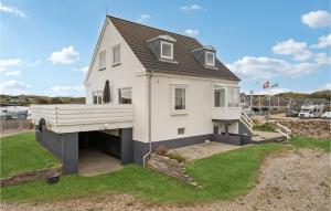 Lovely Home In Hvide Sande With Wifi