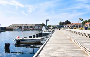 1 Bedroom Beautiful Apartment In Ystad