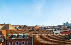 1 Bedroom Beautiful Apartment In Ystad - Tormestorp