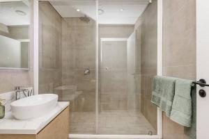 Luxury Penthouse in Woodstock