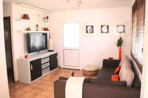 Gran terraza, 1 minuto de las piscinas naturales