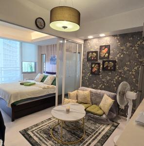 Urban Resort luxury Staycation at Azure Residences Rio Tower