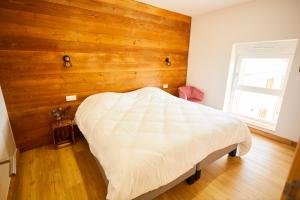 Chalets chalet la forgerie Piscine Jacuzzi Cinema : photos des chambres