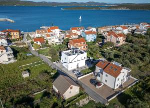 Apartmani Hiza i Vila