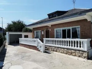 Casa en el centro de Bezana - Mortera