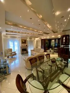 LaBelle Elite House in Aridaia,Lutra Pozar - Khrísa