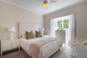 1 River Club Villas