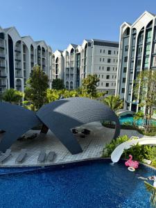 The Title Halo1 2BD by MILL