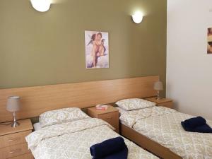 Central Valletta Apt by Castille Square