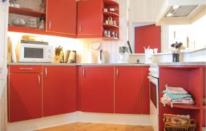 Three-Bedroom Holiday Home In Hejls