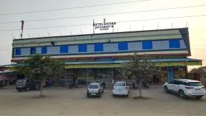 Hotel Shivam - Barli