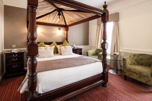 Double Room with Patio room in Best Western Royal Hotel