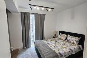 Riverside Retreat with a Beautiful View