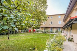 Appartements Studio calme et bien equipe, Saint-Didier : photos des chambres