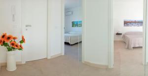 Niche Apartment