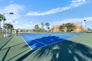 Mariner Lakes Condos