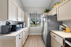 Mariner Lakes Condos