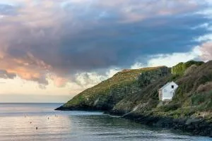 Doves Cottage - Mathry