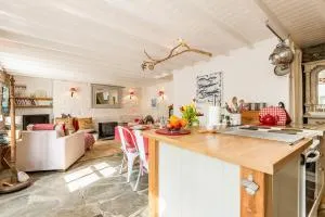 1 Penally Boathouse Mews - 陶因