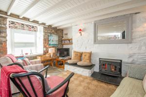 1 Penally Boathouse Mews