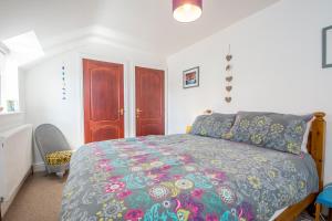 10 Green Meadow Close