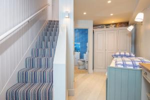 Lower Deck
