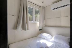 Tiny-house atypique, 4 personnes, Saint-Didier