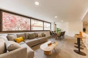 Bravissimo Turbau Entresol B, with 3 bedrooms - Santa Eugenia de Ter