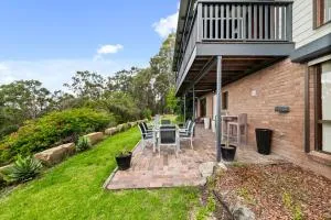 4-Bed Hinterland Retreat with Gorgeous Views - Mudgeeraba
