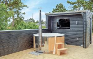 Three-Bedroom Holiday Home In Romo