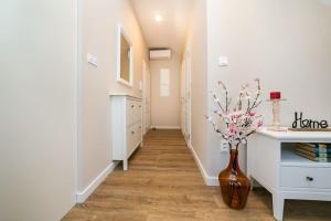 New apartment 5 - self check in, with parking