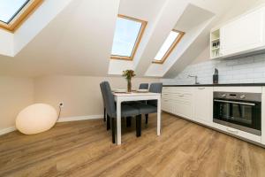 New apartment 5 - self check in, with parking